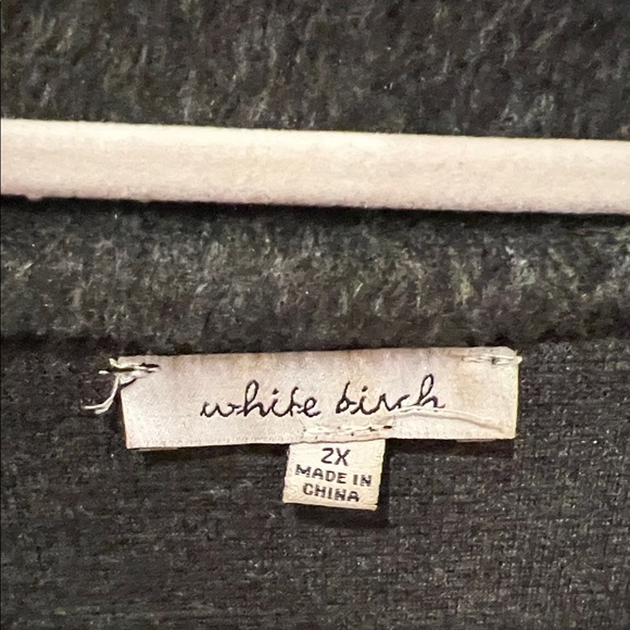 White Birch women’s Charcoal pullover with Camouflage Accent - Picture 3 of 5